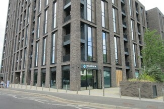 Plus de détails pour White Rose Lane, Woking - Commerce de détail à louer