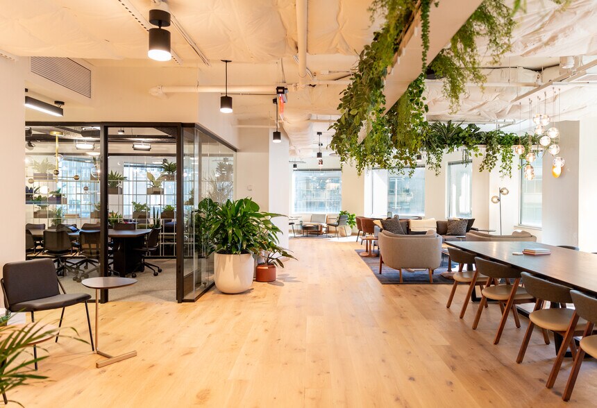 7200 Wisconsin Ave, Bethesda, MD à louer - Photo intérieure - Image 2 de 10