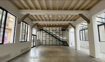 Passage Dubail, Paris for lease Interior Photo- Image 2 of 9