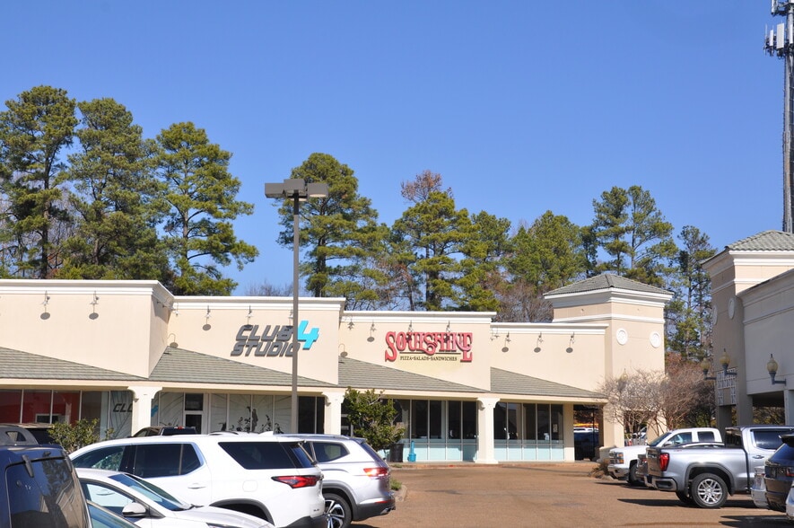 5352 Lakeland Dr, Brandon, MS for lease - Building Photo - Image 2 of 4