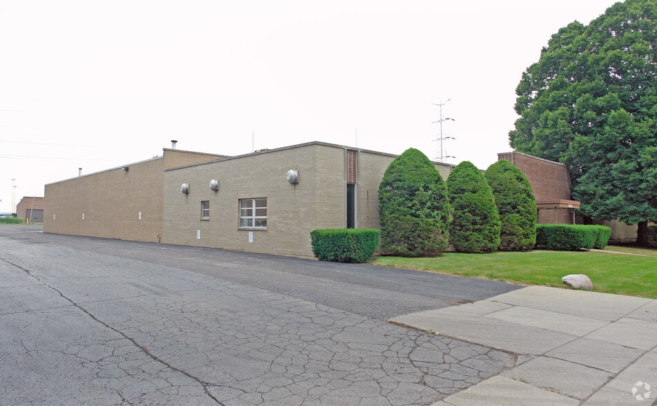 5520 McDermott Dr, Berkeley, IL à louer - Photo du bâtiment - Image 1 de 19