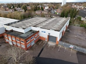 3-4 Midacre, Willenhall à louer Photo du bâtiment- Image 1 de 7