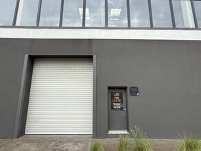 9-19 Levanswell Rd, Moorabbin à louer Photo du bâtiment- Image 1 de 9