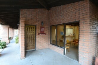 120 E Monterey Way, Phoenix, AZ for lease Interior Photo- Image 2 of 4