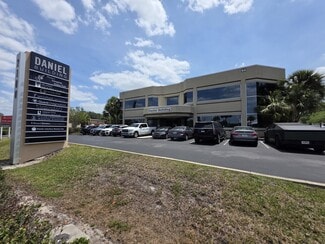 Plus de détails pour 2100 Aloma Ave, Winter Park, FL - Bureau à louer