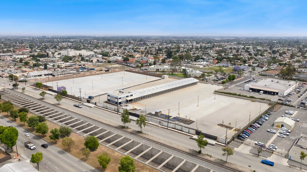 500 S Alameda St, East Rancho Dominguez, CA à louer - Photo principale - Image 1 de 6