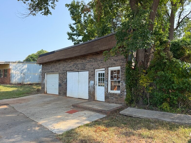 2993 N Columbia St, Milledgeville, GA for sale - Building Photo - Image 3 of 9