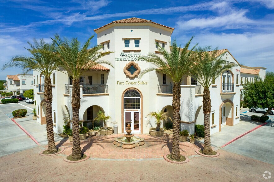 77564 Country Club Dr, Palm Desert, CA à vendre - Photo principale - Image 1 de 33