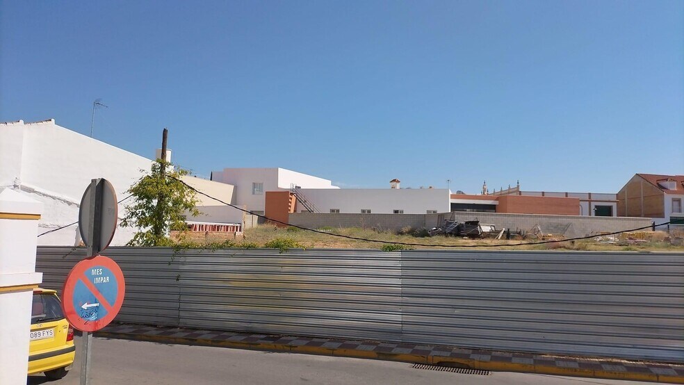 Terrain dans Albaida del Aljarafe, Sevilla à louer - Photo du bâtiment - Image 3 de 7