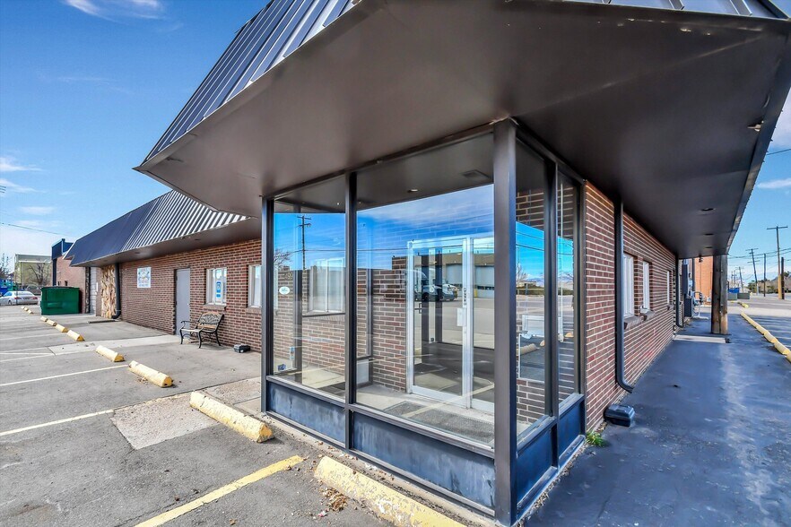 4995 Monaco St, Commerce City, CO à vendre - Photo du bâtiment - Image 3 de 14