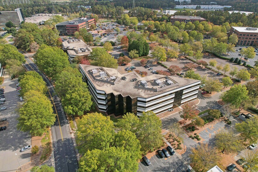 1007 Slater Rd, Durham, NC à louer - Photo du bâtiment - Image 2 de 15