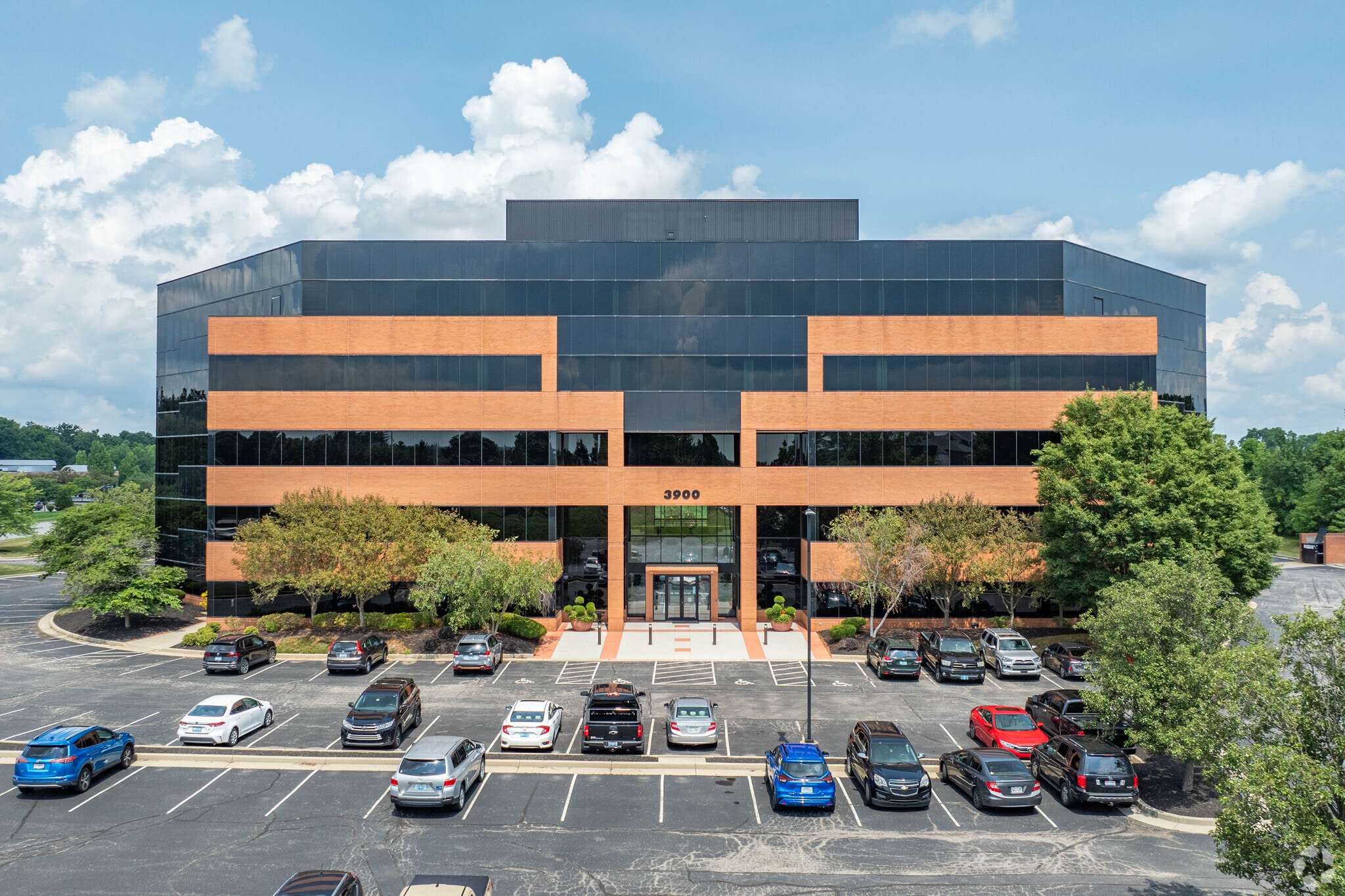 3900 Olympic Blvd, Erlanger, KY for lease Primary Photo- Image 1 of 21