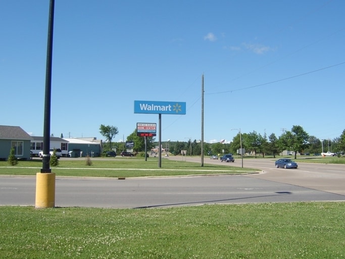 3805 I-75, Sault Sainte Marie, MI for sale - Building Photo - Image 2 of 2