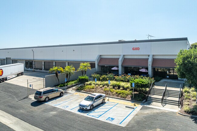 Plus de détails pour 9400-9500 Santa Fe Springs Rd, Santa Fe Springs, CA - Industriel à louer