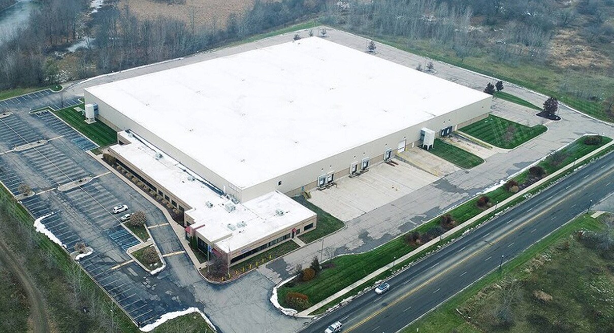 1875 Holloway Dr, Holt, MI à vendre Photo du bâtiment- Image 1 de 1