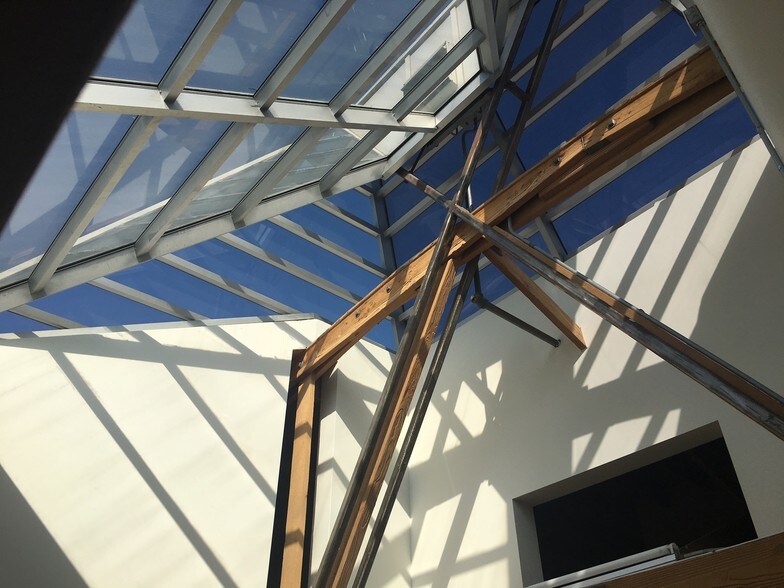 9046 Lindblade St, Culver City, CA à louer - Photo intérieure - Image 2 de 4