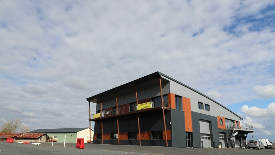 Flex dans Tancarville à louer - Photo du bâtiment - Image 3 de 7
