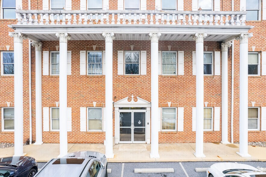 6 Hearthstone Ct, Reading, PA à louer - Photo du bâtiment - Image 2 de 4