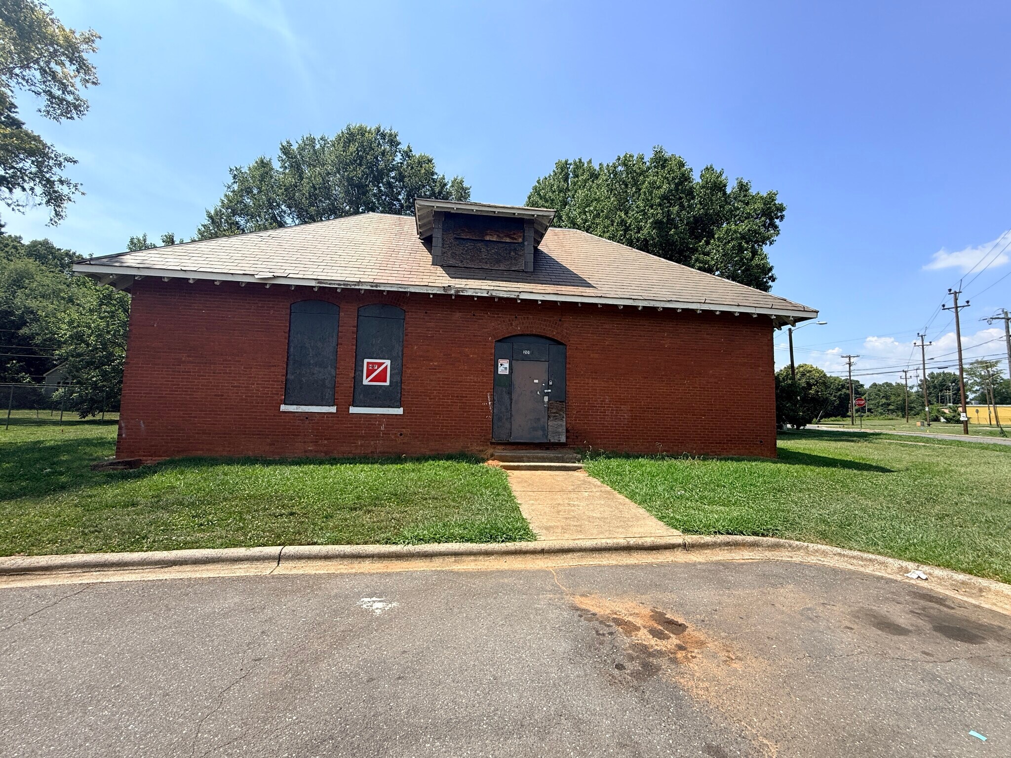 4145 Gossett ave, Charlotte, NC à vendre Photo du bâtiment- Image 1 de 8