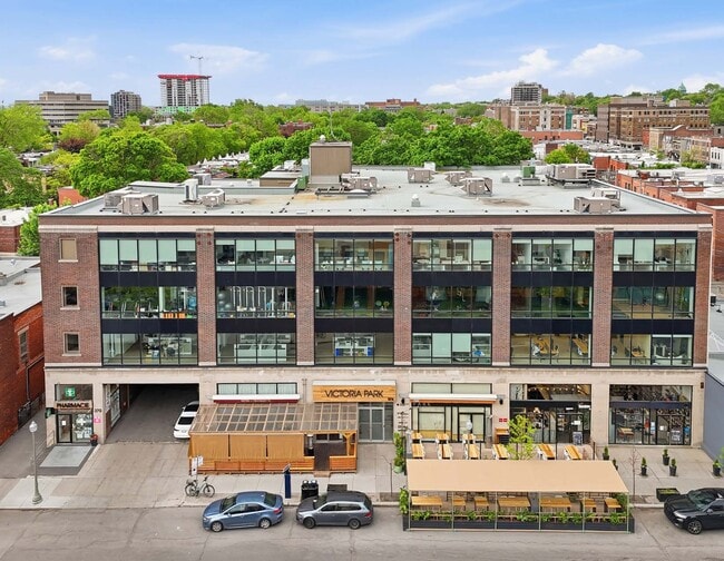 More details for 370-382 Av Victoria, Westmount, QC - Office for Lease