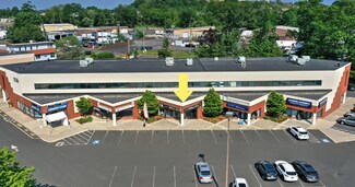 Plus de détails pour 236 Boston Post Rd, Orange, CT - Bureau/Commerce de détail à louer
