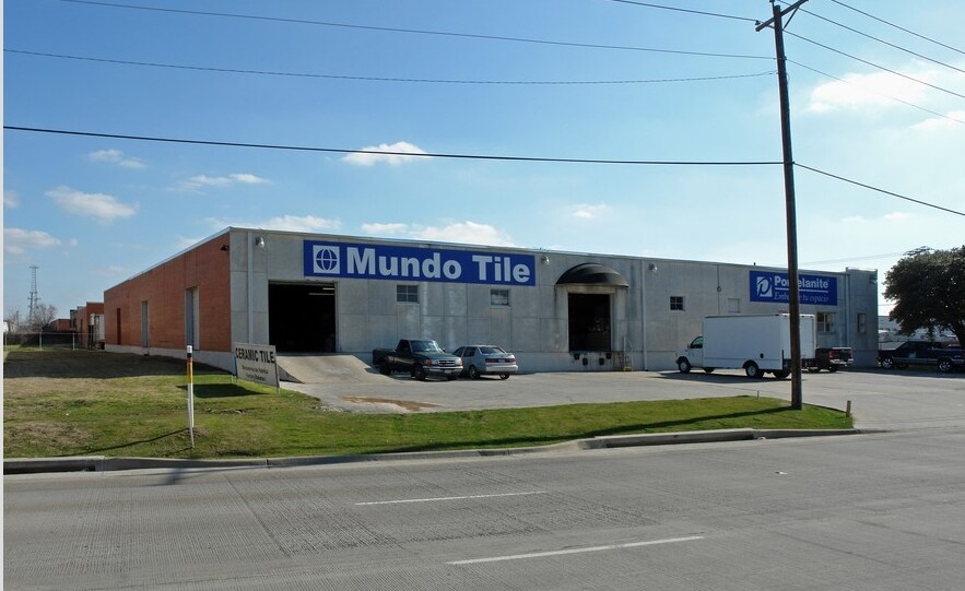 890 Regal Row, Dallas, TX for lease Primary Photo- Image 1 of 4