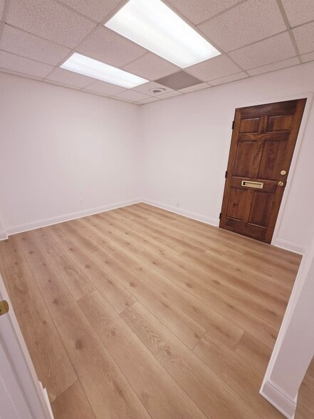 155-157 E New England Ave, Winter Park, FL for sale - Interior Photo - Image 3 of 18