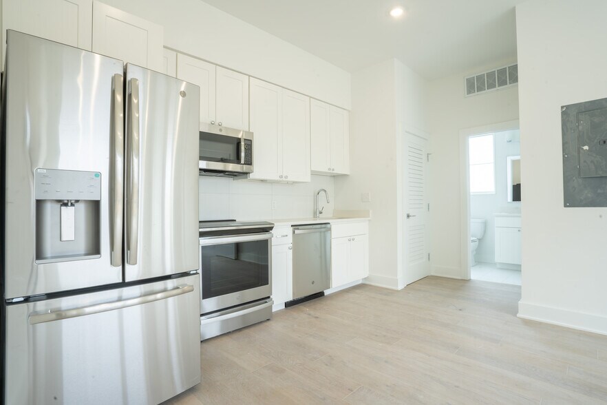 5301 Connecticut Ave NW, Washington, DC à vendre - Photo intérieure - Image 3 de 20