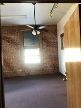 125 E Main St, Ripon, CA for lease Interior Photo- Image 1 of 1