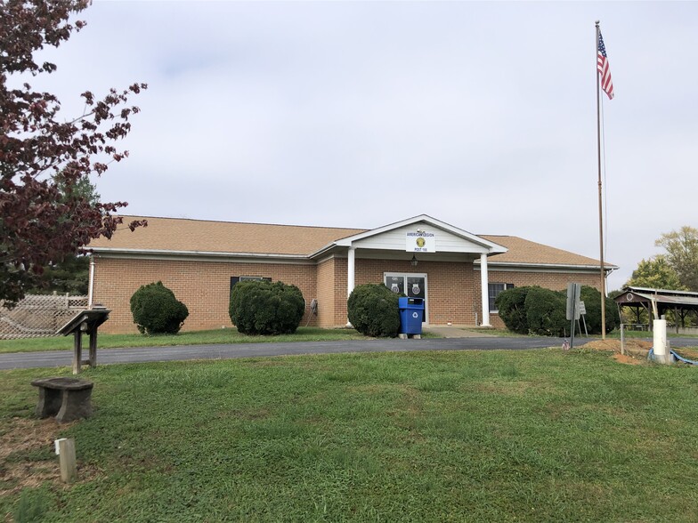 202 E Old Cross Rd, New Market, VA à vendre - Photo principale - Image 1 de 1