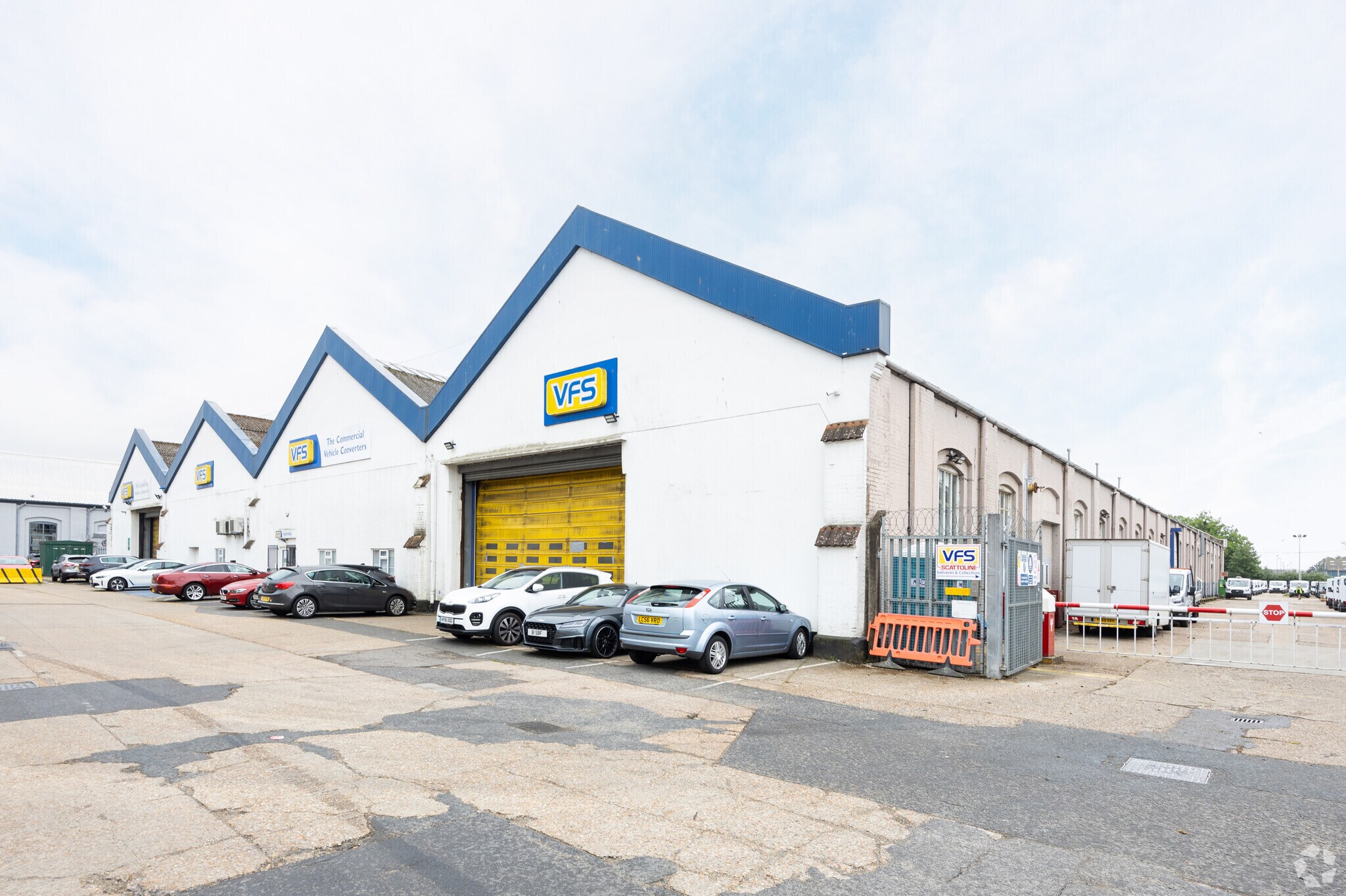 Chickenhall Ln, Eastleigh à louer Photo du bâtiment- Image 1 de 5