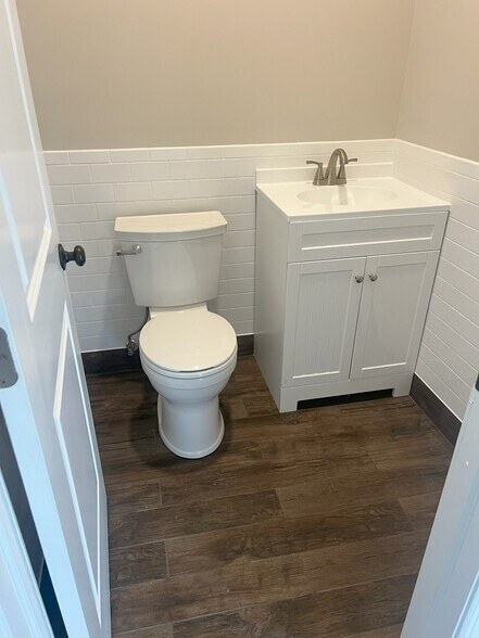 2801 Montauk Hwy, Brookhaven, NY à louer - Photo du bâtiment - Image 3 de 7