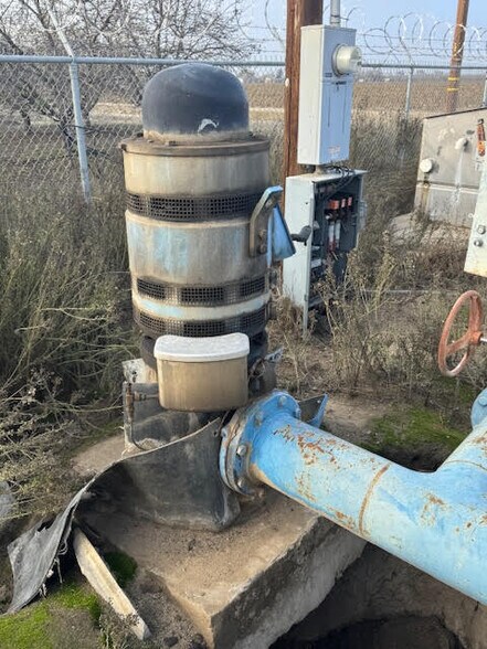 5100 S Pratt St, Tulare, CA à vendre - Photo du bâtiment - Image 3 de 3