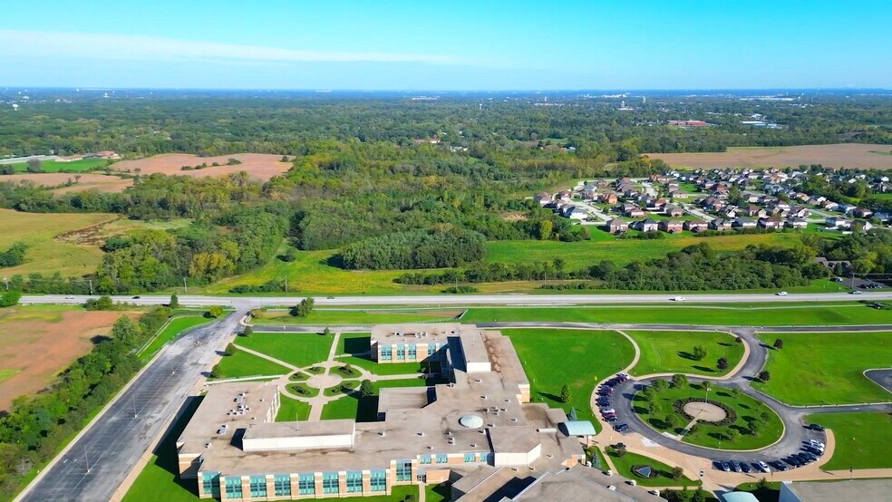 1402 W Exchange St, Crete, IL à vendre - Vidéo sur l’inscription commerciale - Image 2 de 4