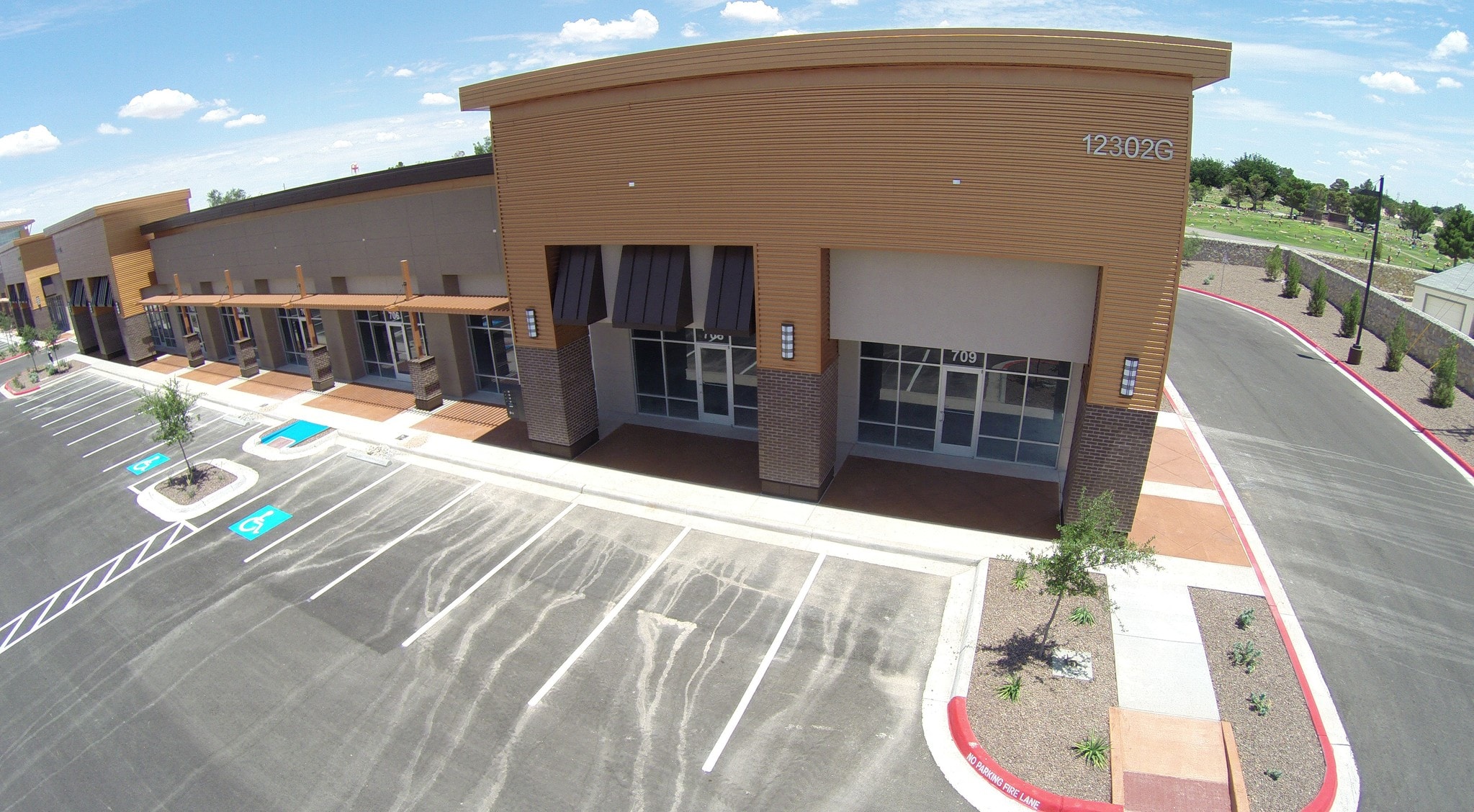 12302 Tierra Este Dr, El Paso, TX for lease Primary Photo- Image 1 of 15