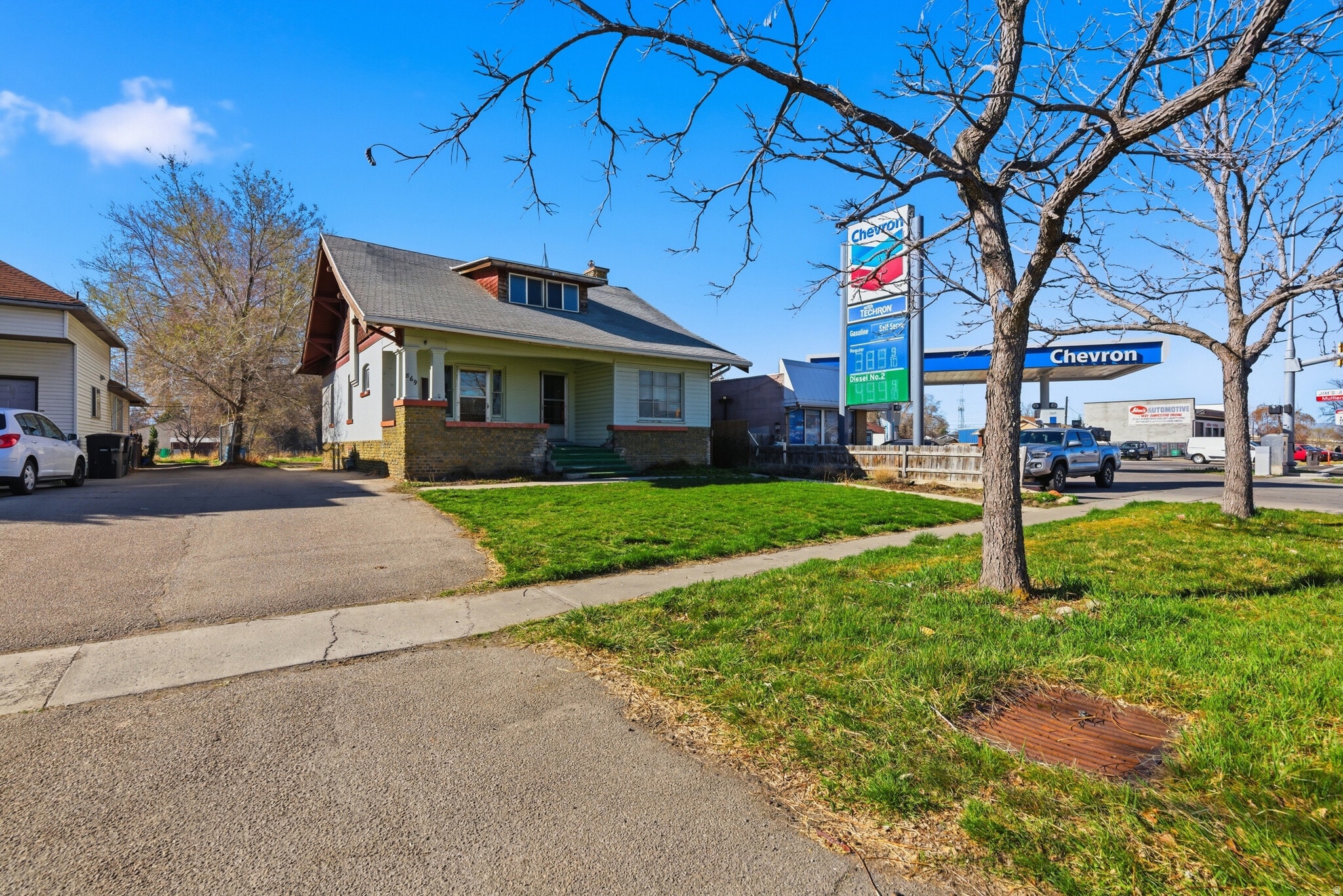 869 W Center St, Provo, UT for sale Primary Photo- Image 1 of 30