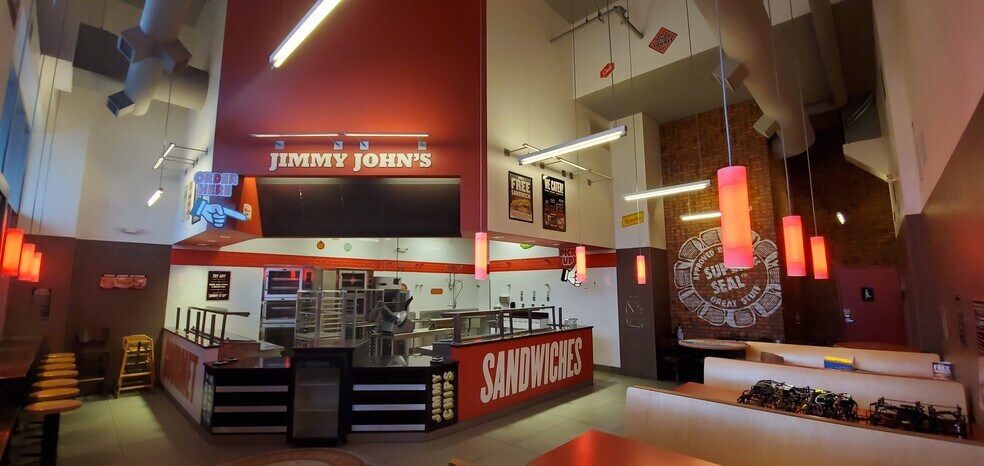 1926 W Burnside, Portland, OR à louer - Photo intérieure - Image 3 de 17