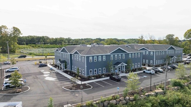 Plus de détails pour 28 Branford Rd, North Branford, CT - Bureau à vendre