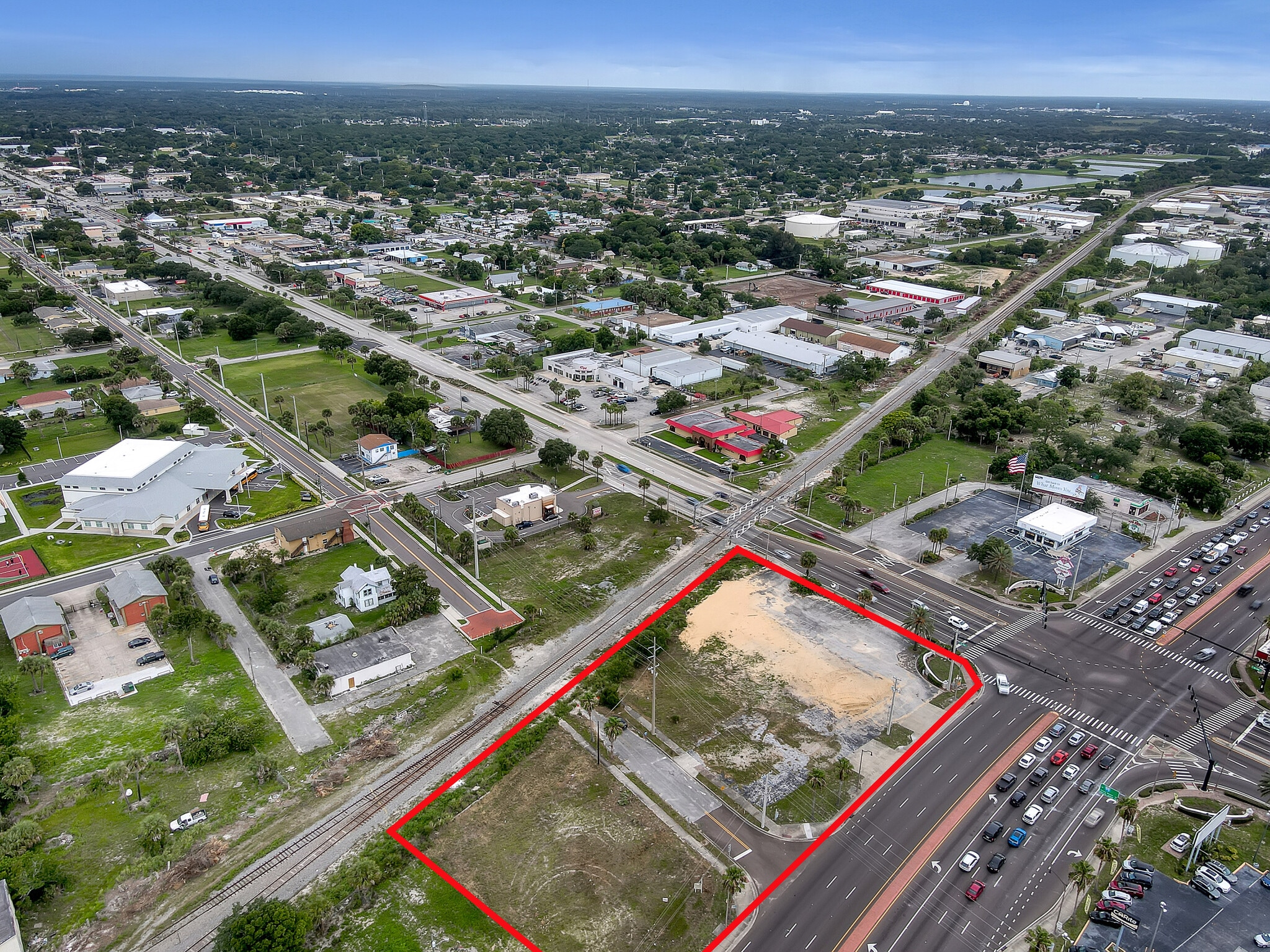 301 S Cocoa Blvd, Cocoa, FL à louer Photo du bâtiment- Image 1 de 10