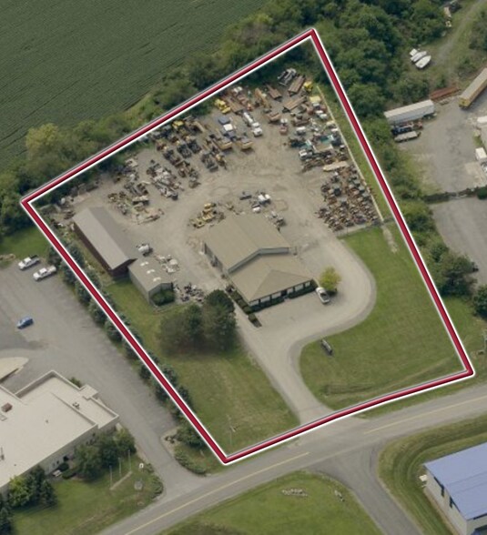 210 Rolling Ridge Dr, Bellefonte, PA à louer - Photo du bâtiment - Image 2 de 4