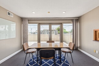 Plus de détails pour 8545 N Black Canyon Hwy, Phoenix, AZ - Bureau à vendre