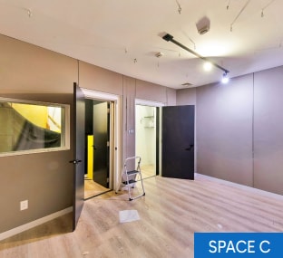 888-896 Wyckoff Ave, Brooklyn, NY à vendre Photo intérieure- Image 1 de 1