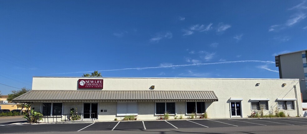 1002 S Church Ave, Tampa, FL à louer - Photo du bâtiment - Image 2 de 10
