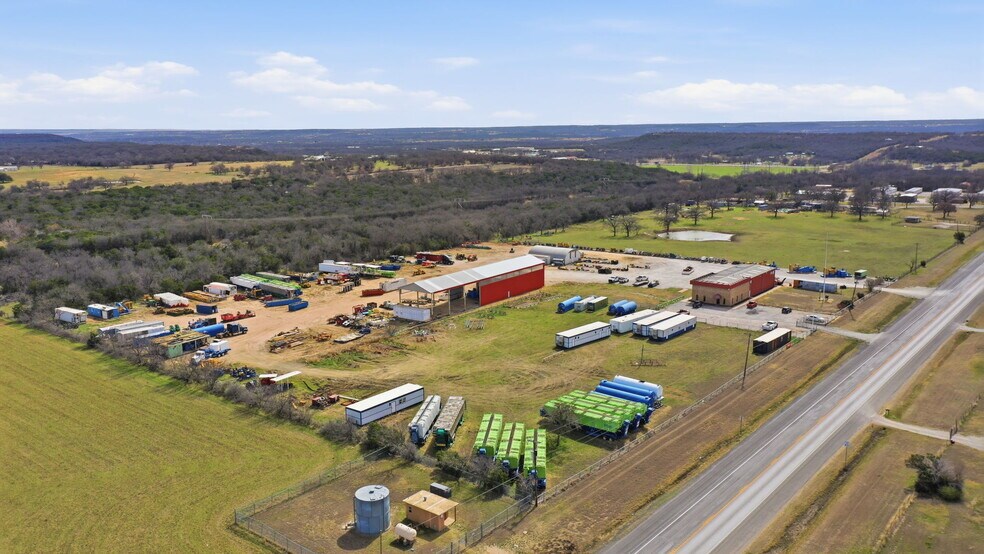 1002 Highway 337, Mineral Wells, TX à vendre - Photo du bâtiment - Image 2 de 9