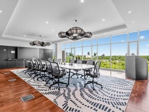 180 Duncan Mill Rd, Toronto, ON for lease Interior Photo- Image 2 of 11