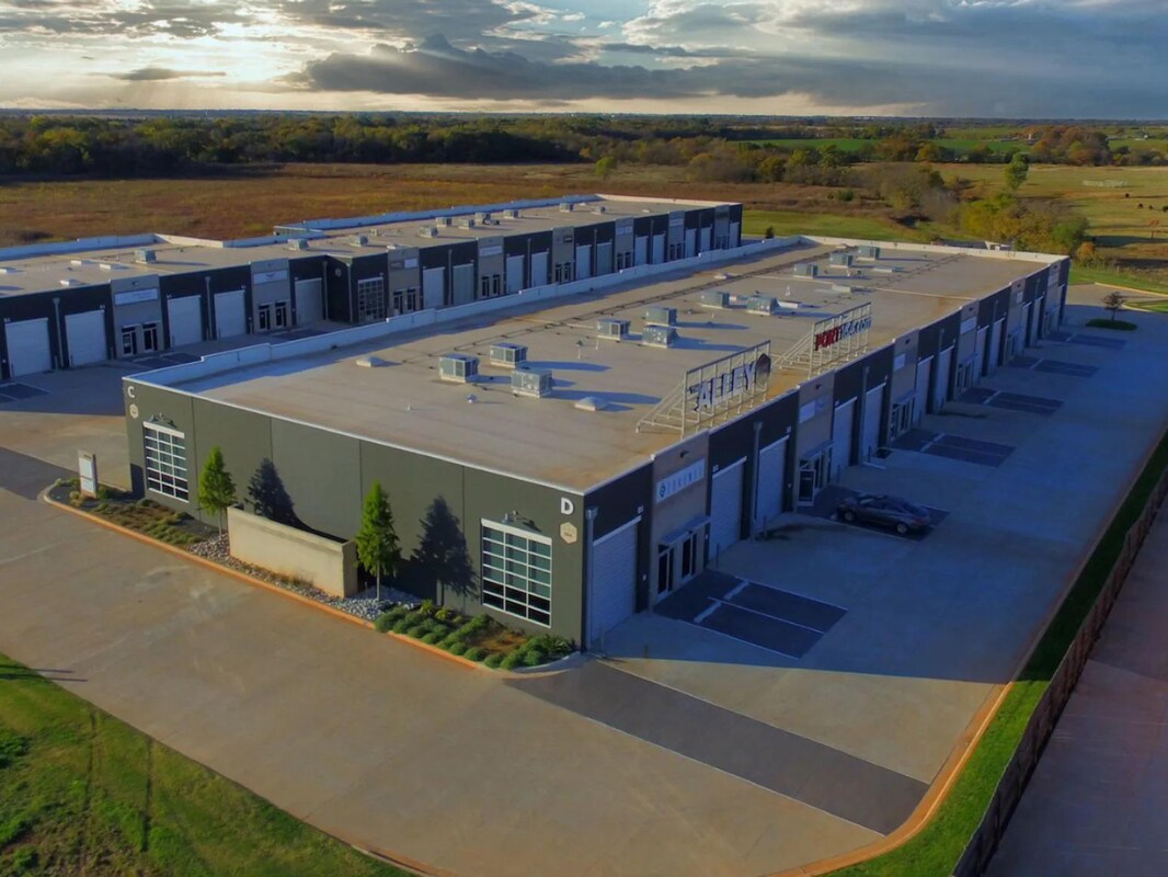 Label Ln, Hagerstown, MD à vendre Autre- Image 1 de 3