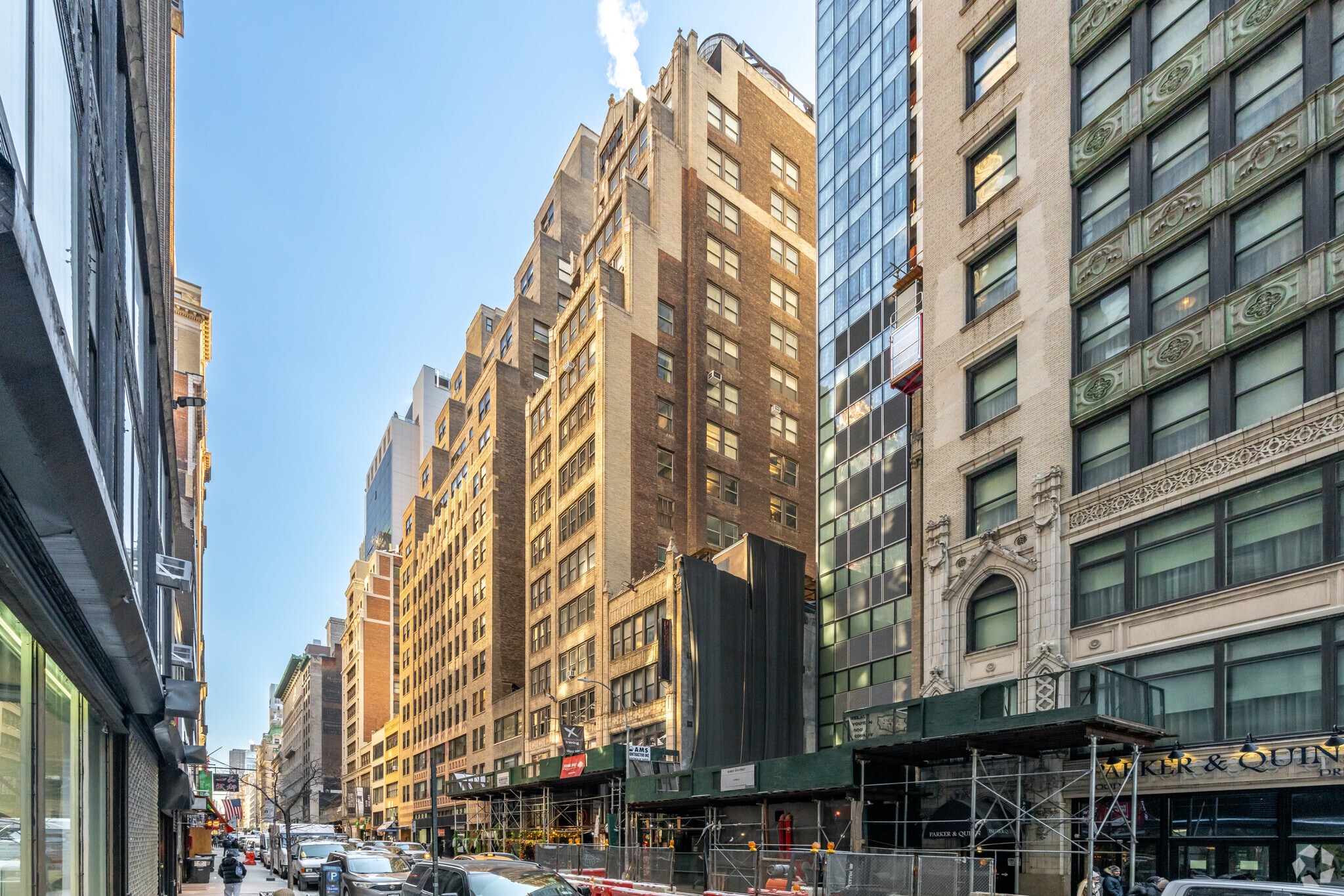 54 W 39th St, New York, NY for lease Building Photo- Image 1 of 6