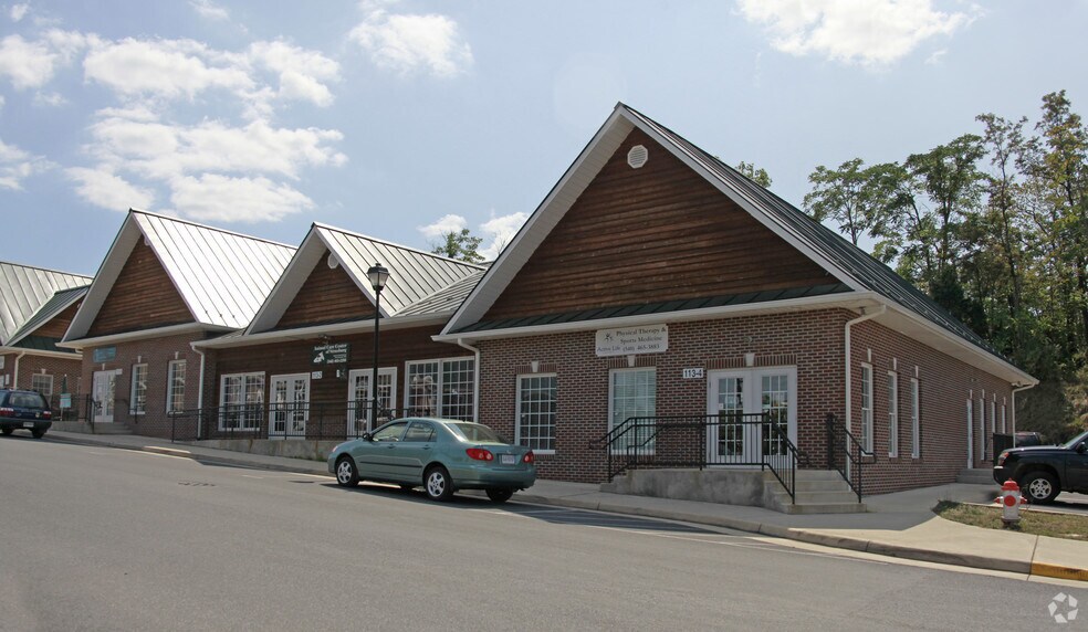 113 Founders Way, Strasburg, VA à vendre - Photo du bâtiment - Image 2 de 3