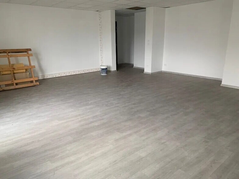 Bureau dans Dijon à vendre - Photo du bâtiment - Image 3 de 5