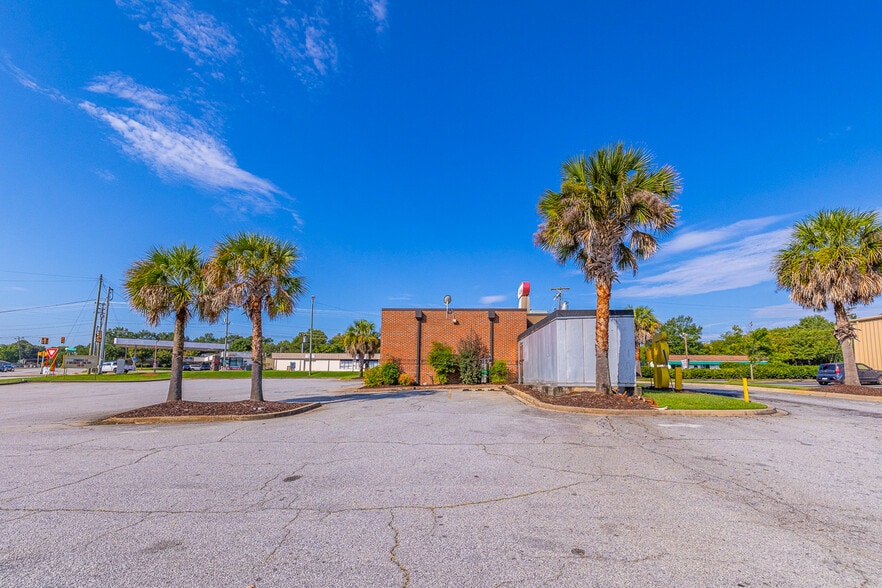 497 E Blackstock Rd, Spartanburg, SC for lease - Building Photo - Image 3 of 31